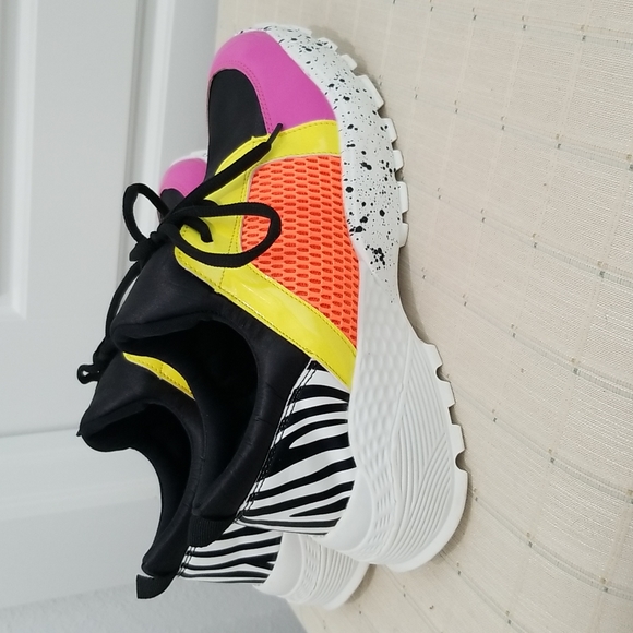 Yoki Chunky Platform Sneakers - Zebra Print - Picture 4 of 8